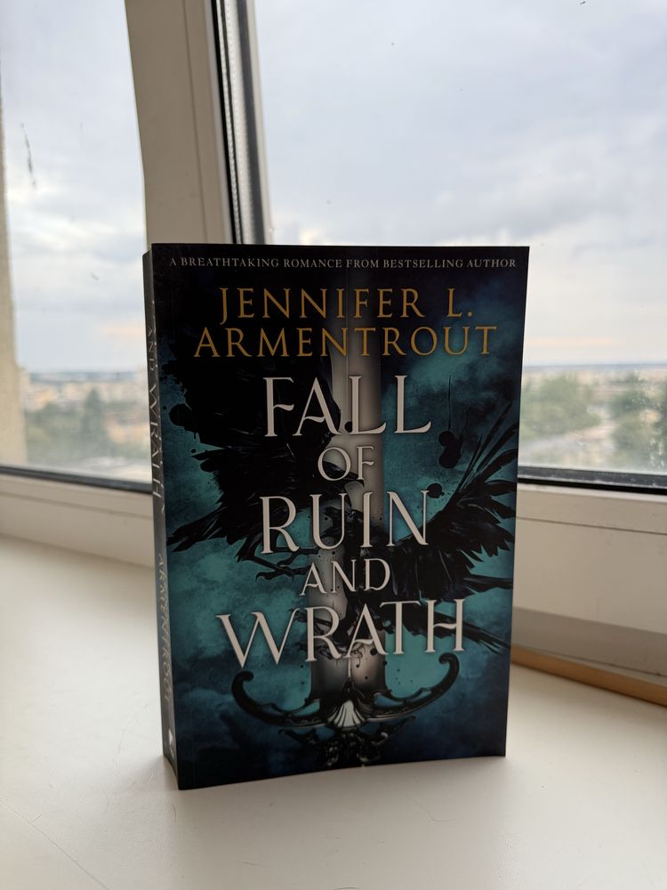 Книга Fall of Ruin and Wrath Jennifer L. Armentrout