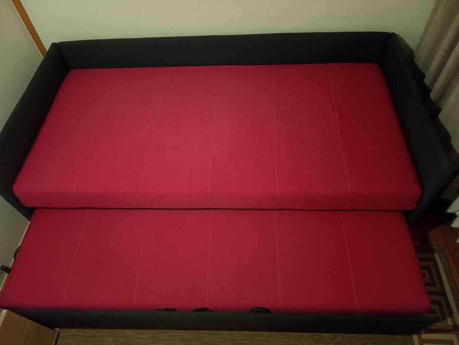 Łóżko dwupoziomowe