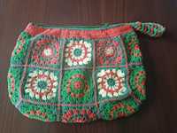 Saco de crochet feito á mão