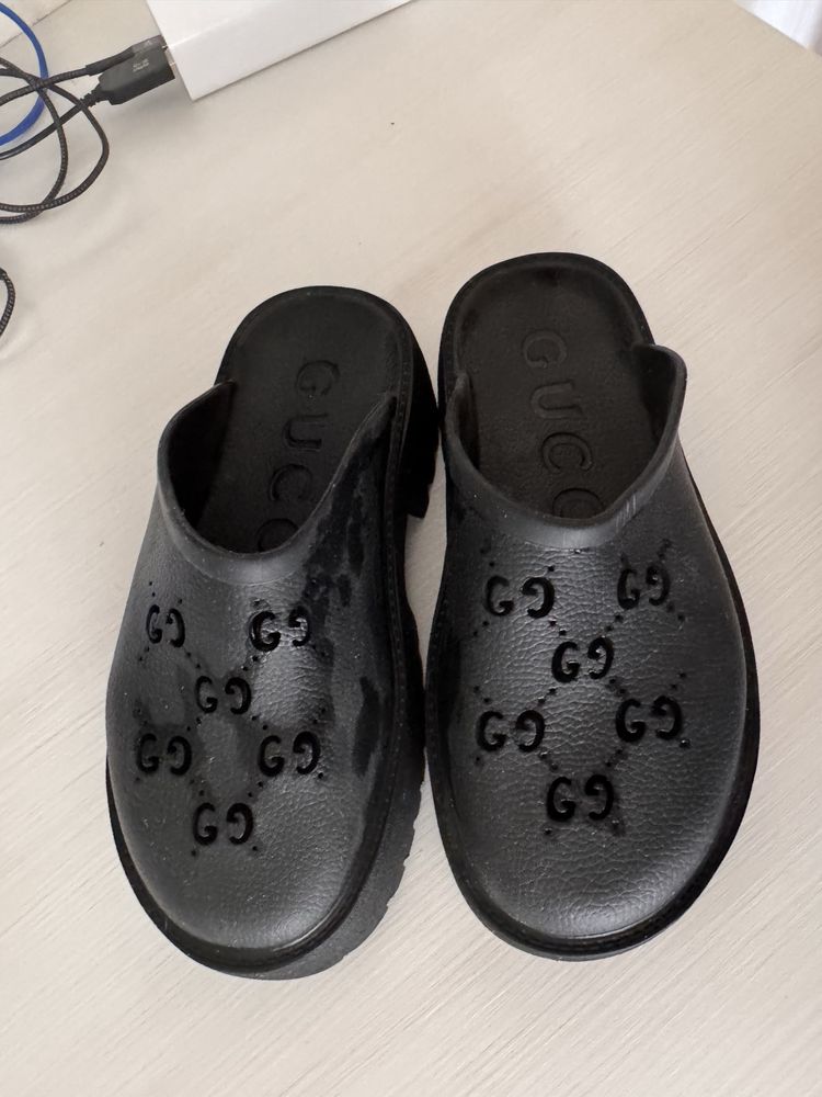 Gucci клоги чорні 41 р
