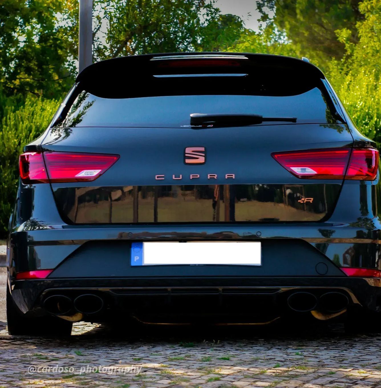 SEAT Leon ST 2.0 TSI Cupra 4Drive DSG S/S