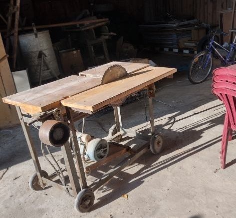 Pilarka heblarka ze szlifierką taśmową