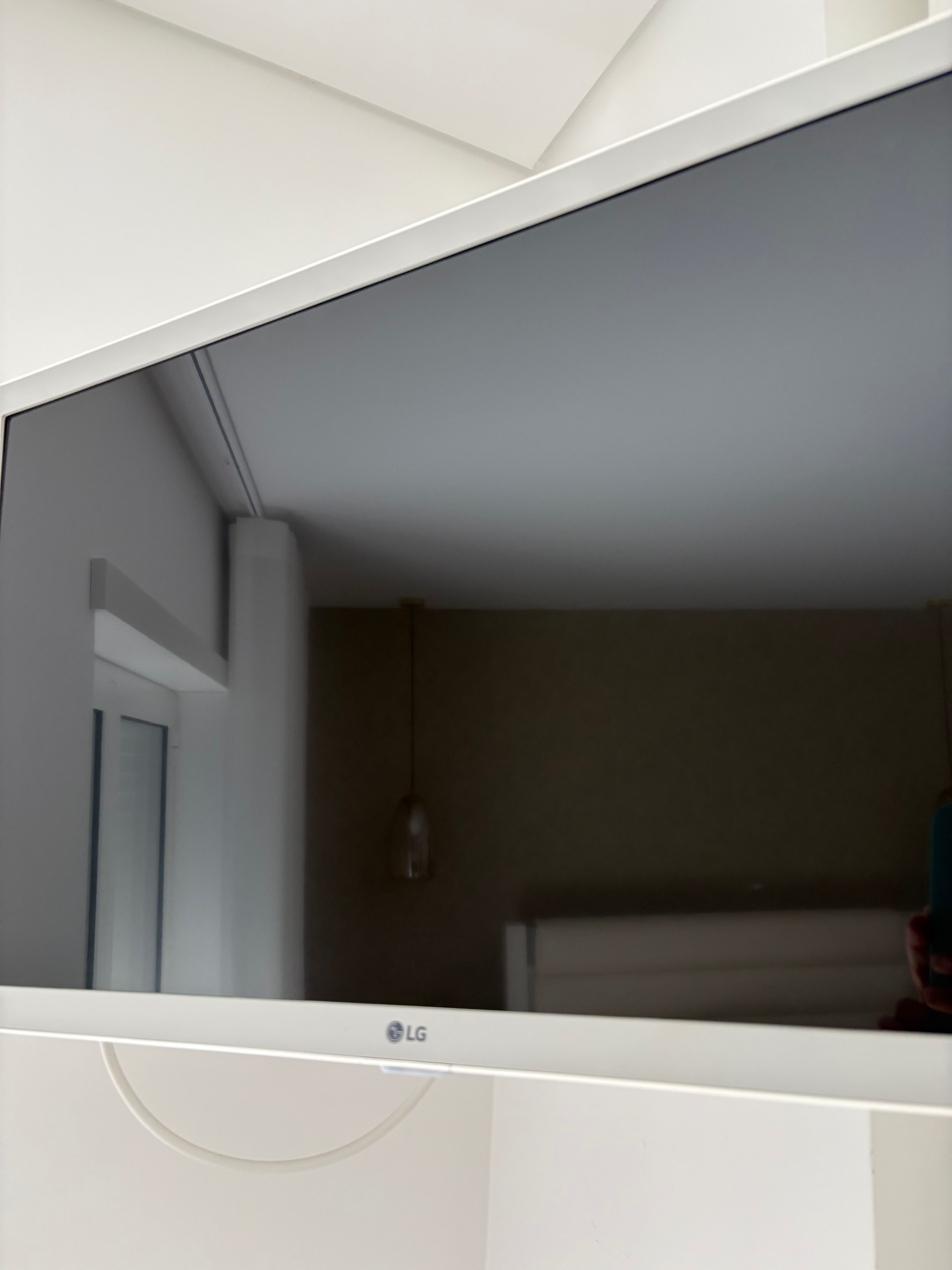Televisão LG para quarto