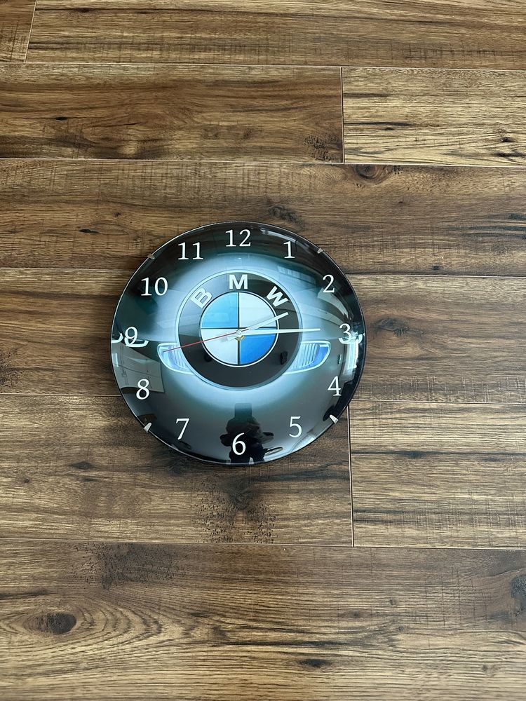 Zegar ścienny BMW
