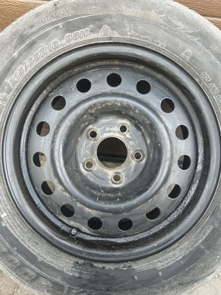 felgi stalowe r16 5x114,3 z oponami