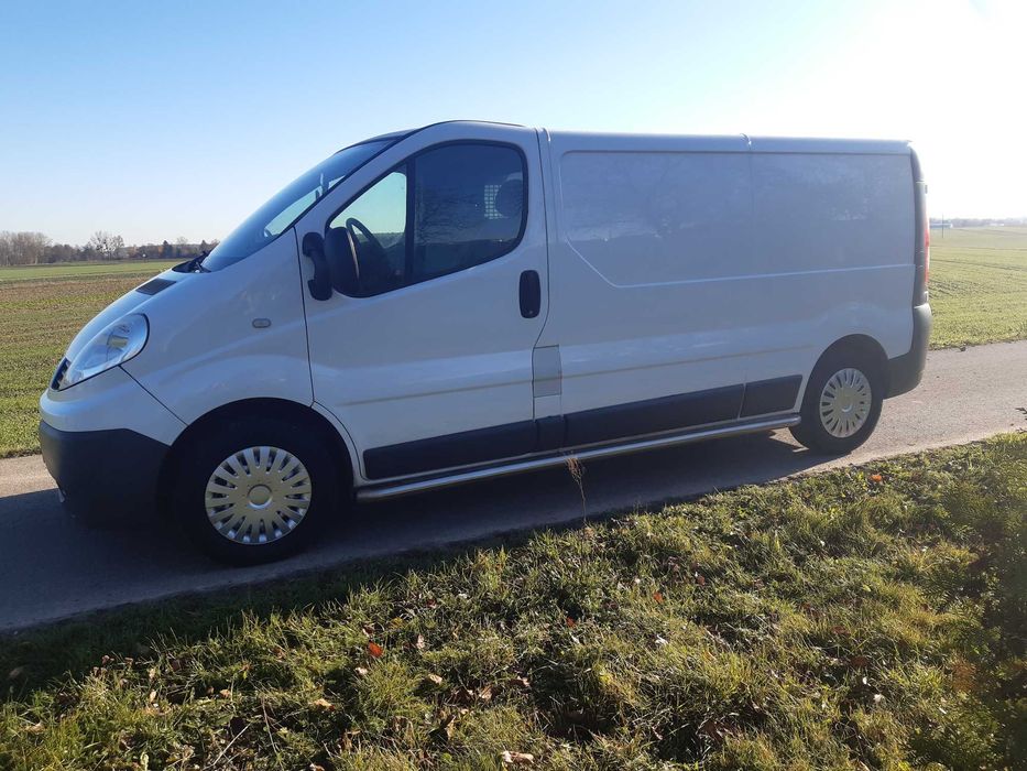 Renault Trafic 2,0 DCI 115 KM Long L2H1 sprowadzony cały w oryginale