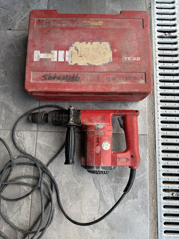 Młotowiertarka Hilti TE22