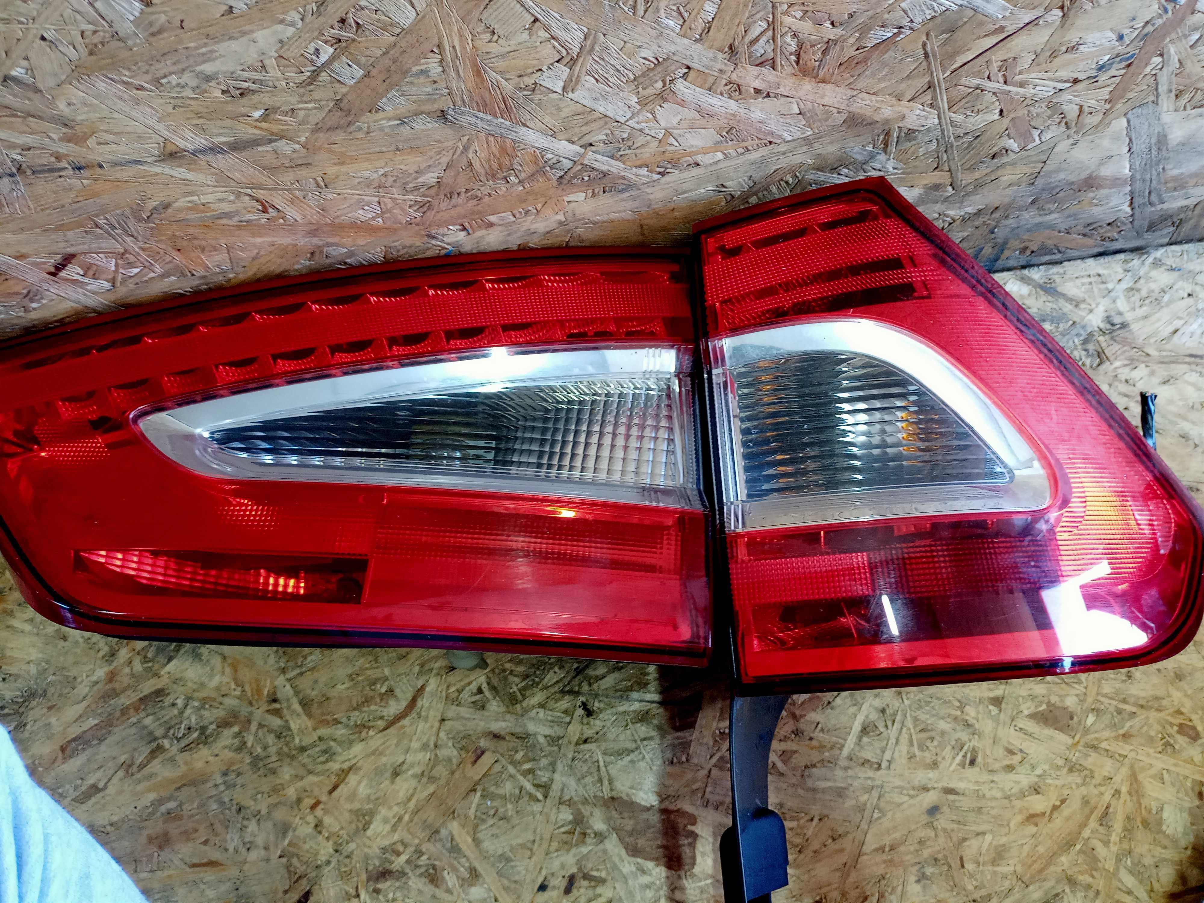 Ford Galaxy MK3 FL lift lampa tył tylna prawa lewa komplet LED oryg