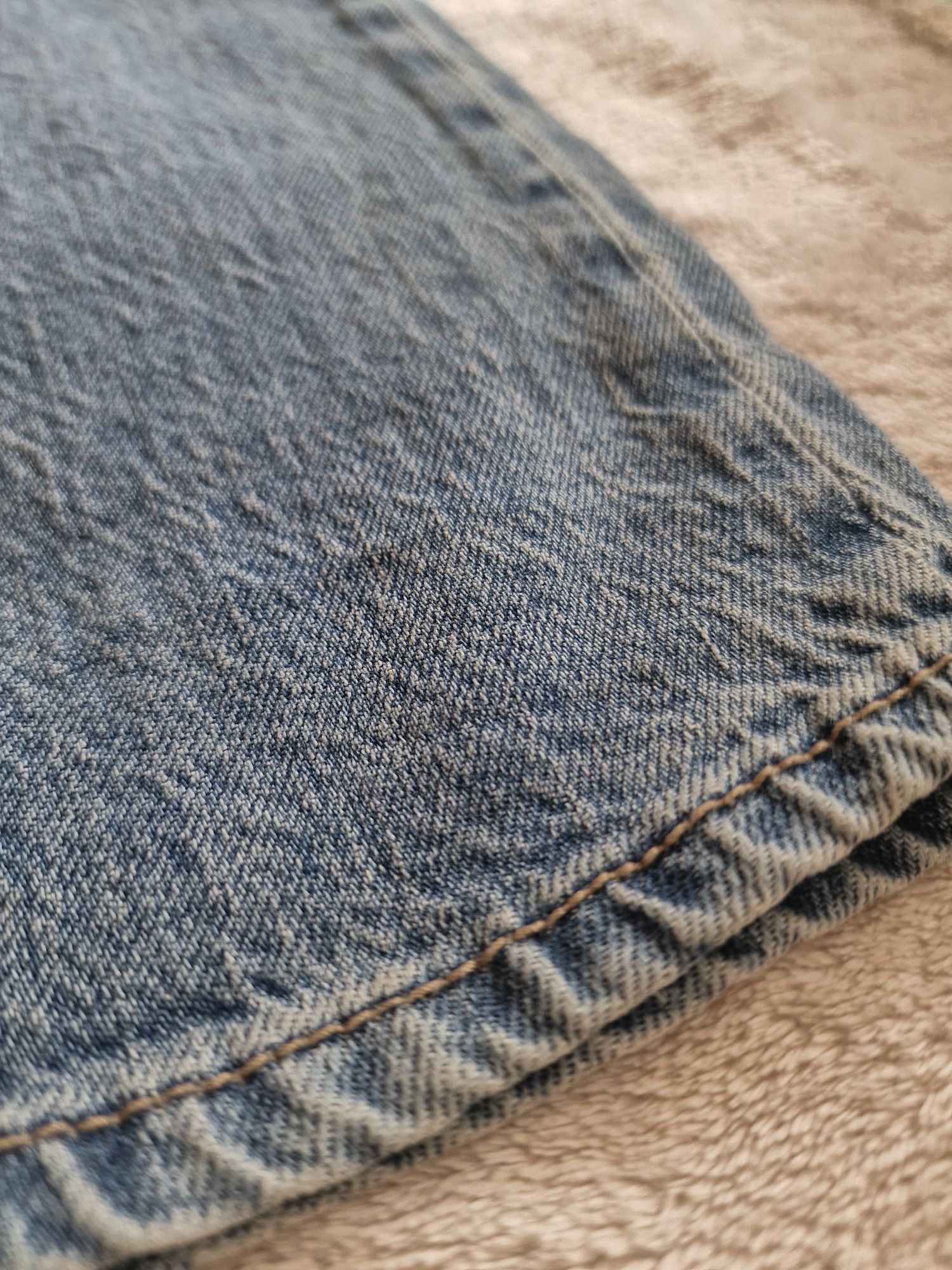 Dżinsy jeansy z prostą nogawką Stradivarius XS 34