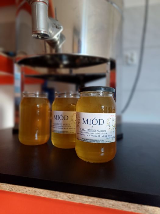 Miód z własnej pasieki