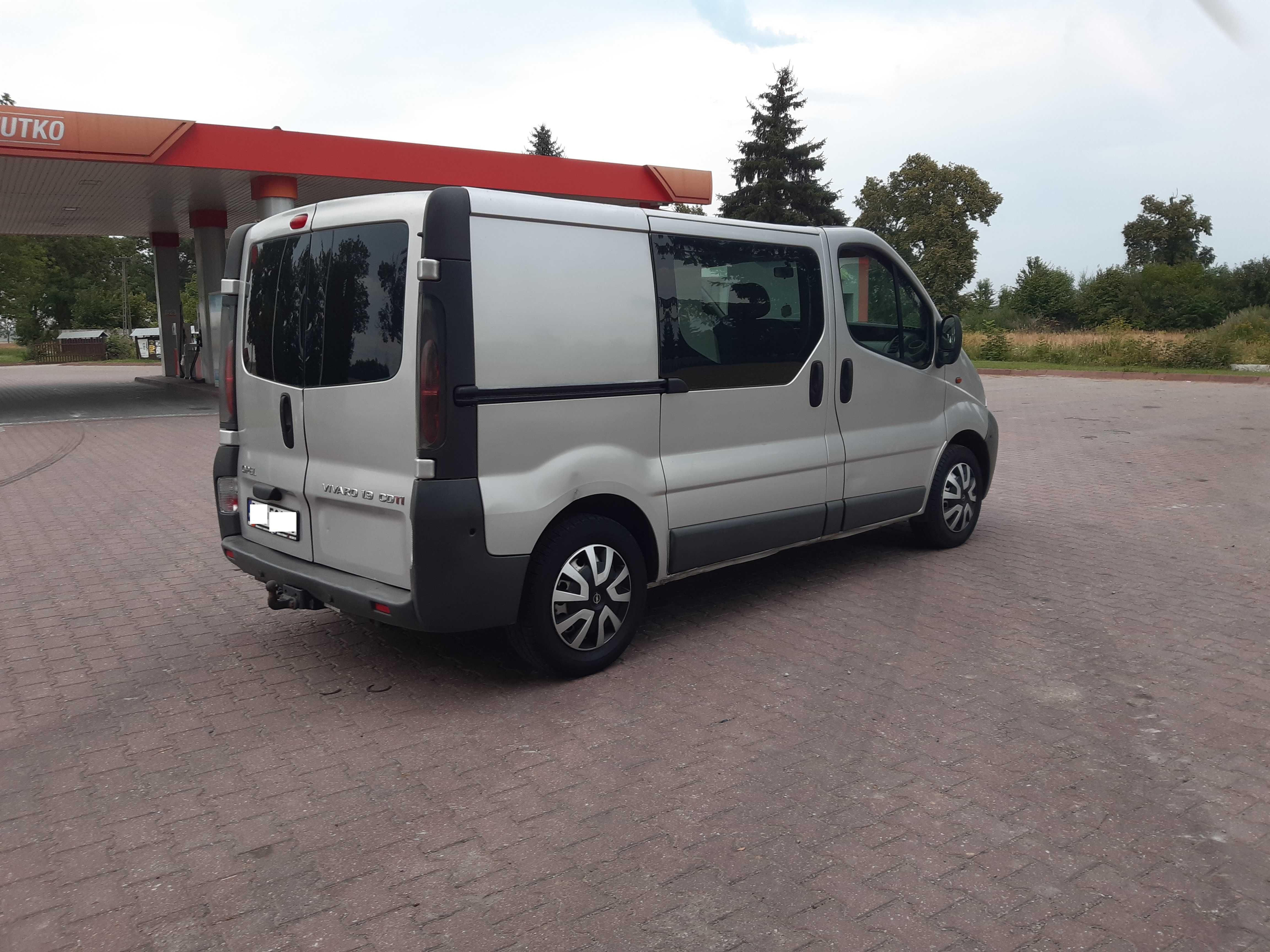 Vivaro 1,9 CDTI 101 KM brygadówka klima nowy rozrząd doinwestowany