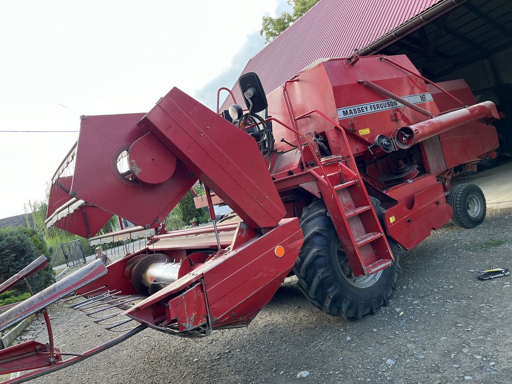 Kombajn Massey Ferguson 16