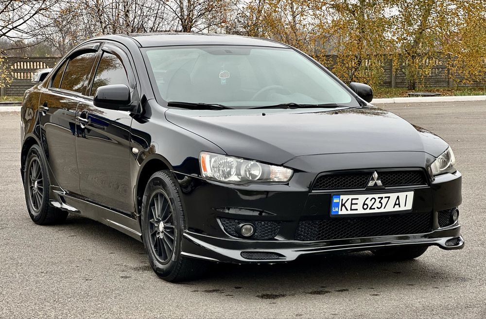Продам Mitsubishi Lancer X