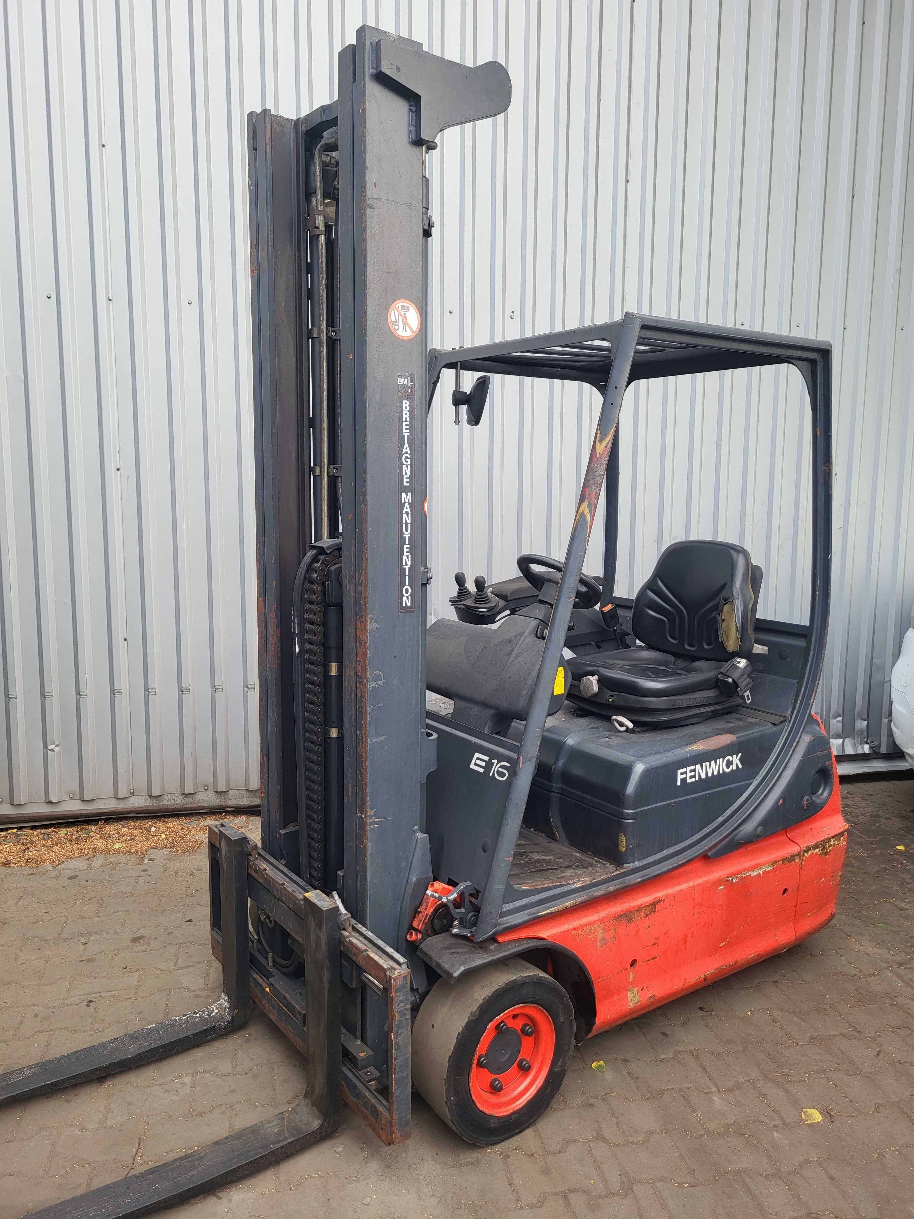 Wózek widłowy Linde E16C triplex 5,4 m