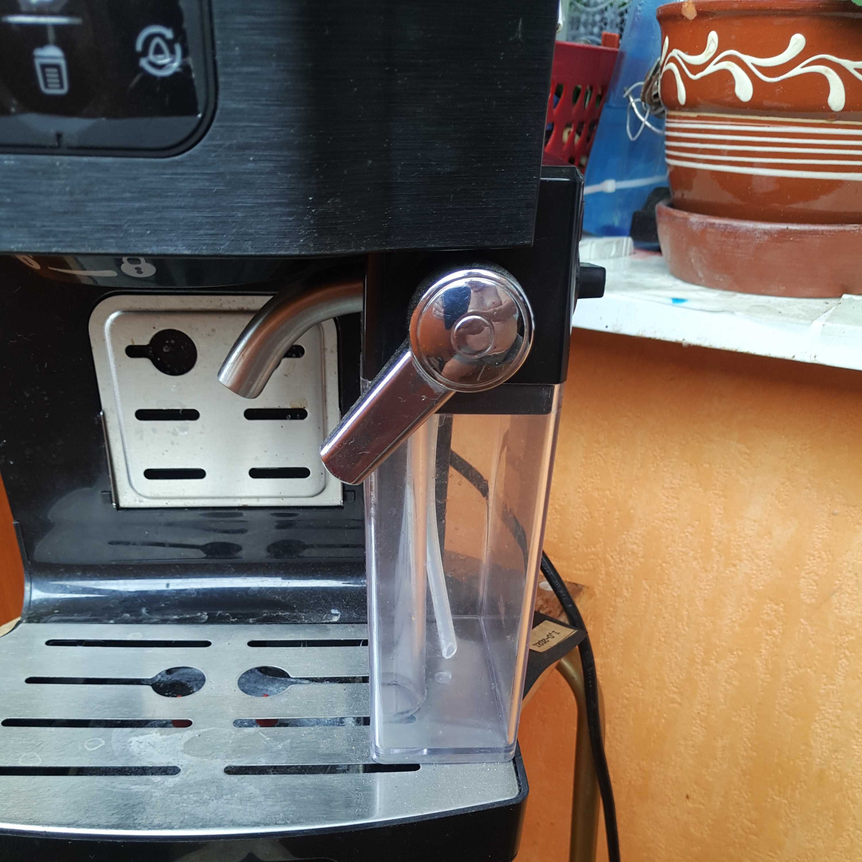 Klarstein рожковая кофеварка.Германия полный автомат