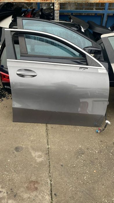 Porta Frente Direita Mercedes Class A do ano 2018 W177 do ano