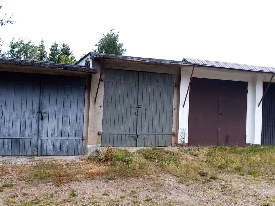 Garaż murowany, kanał, prąd