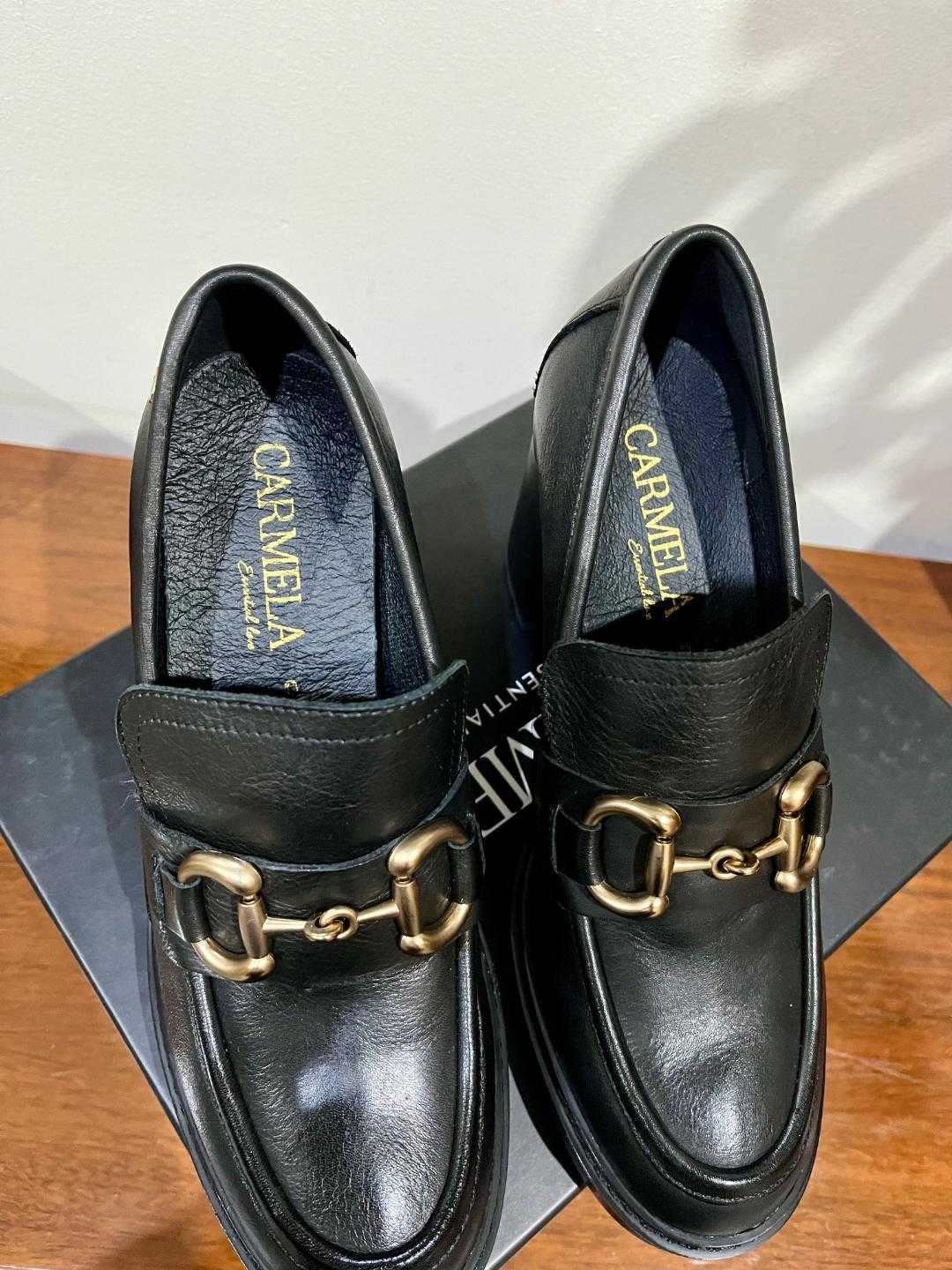 Sapatos em pele pretos Carmela 37