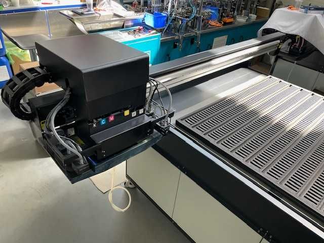 Drukarka ploter UV Gunsjet F1016