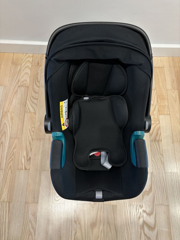 BRITAX ROMER BABY SAFE 3 i-Size fotelik 0-13 kg z bazą ISOFIX