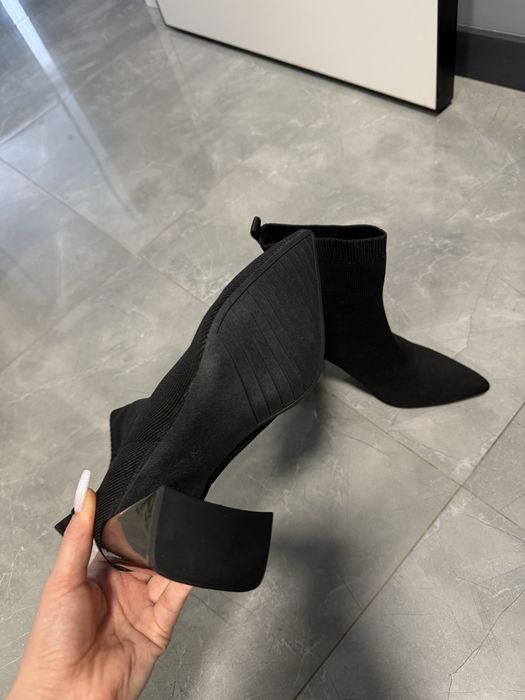 Ботильйони на каблуку