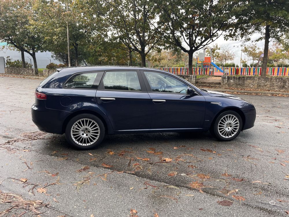 Alfa Romeo 159 1.9JTDM8v