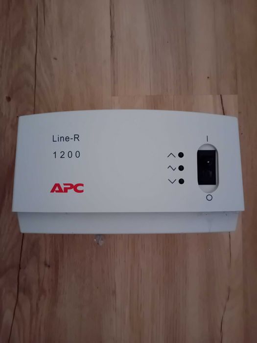 Regulador Automático de Tensão Line-R 1200VA NOVO