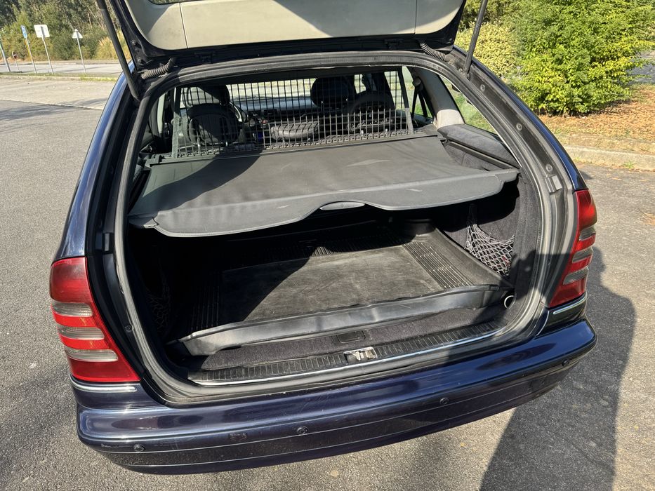 Mercedes-Benz C270 CDI Elegance Aut.