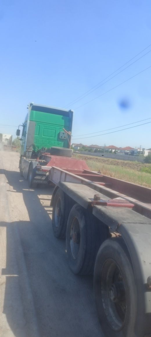 Полуприцеп контейнер