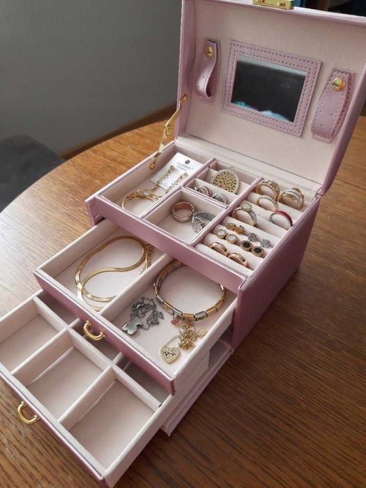 Elegancki Kuferek Na Biżuterię Organizer Szkatułka Pudełko Etui
