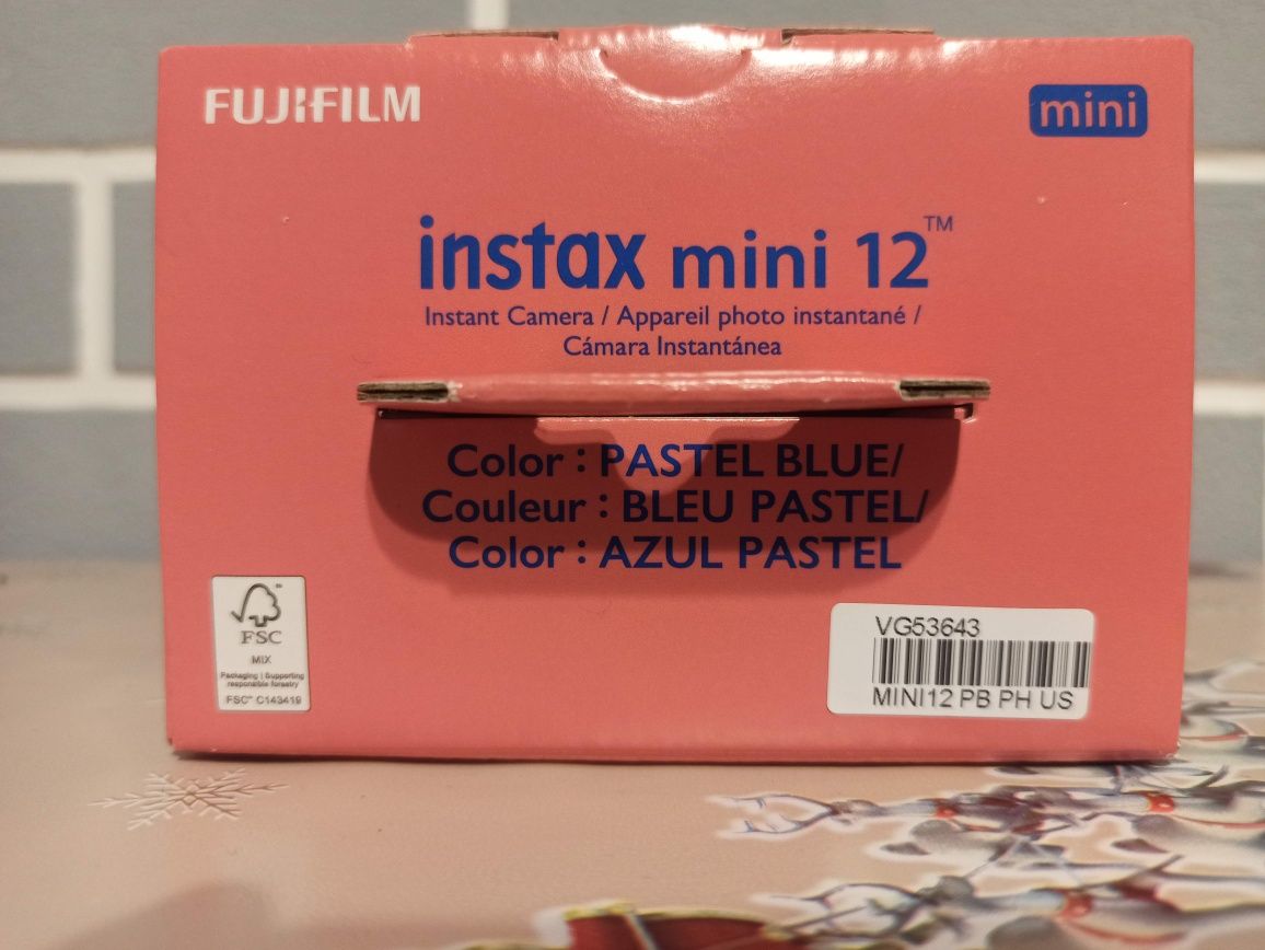 Фотокамера миттєвого друку INSTAX Mini 12
