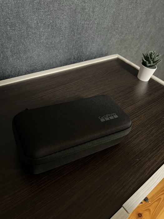 Продам go pro hero 13 black