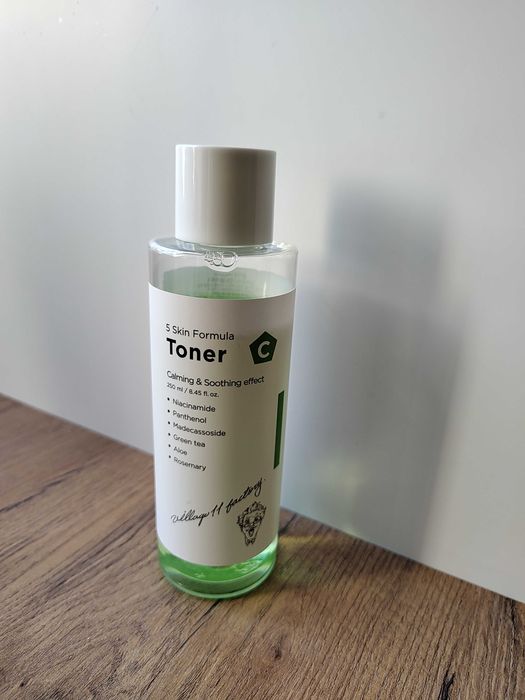 Village 11 Kojący toner do twarzy C Skin Formula