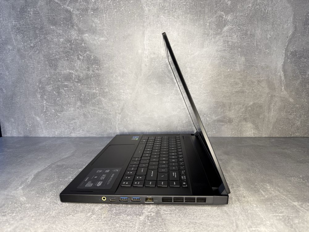 MSI Stealth gs66 i7 RTX 3070 16gb/1tb