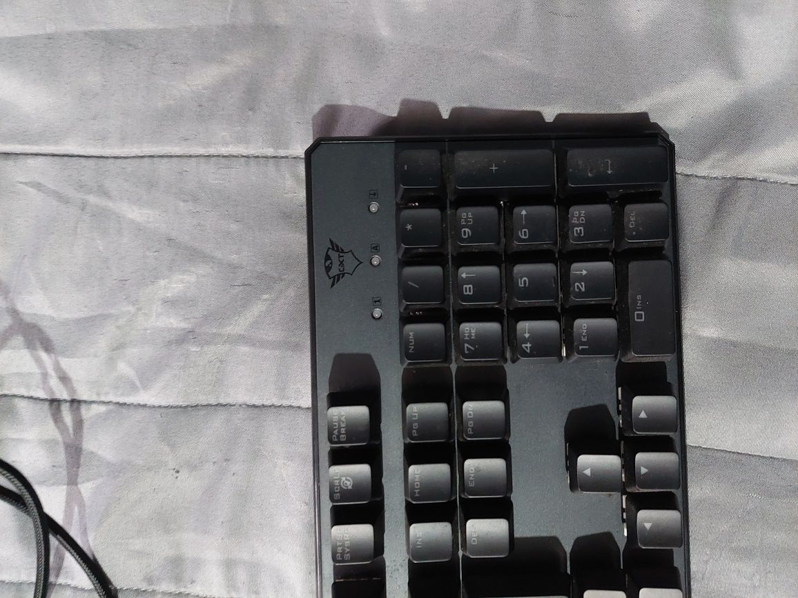 Teclado mecanico de alta sensibilidade