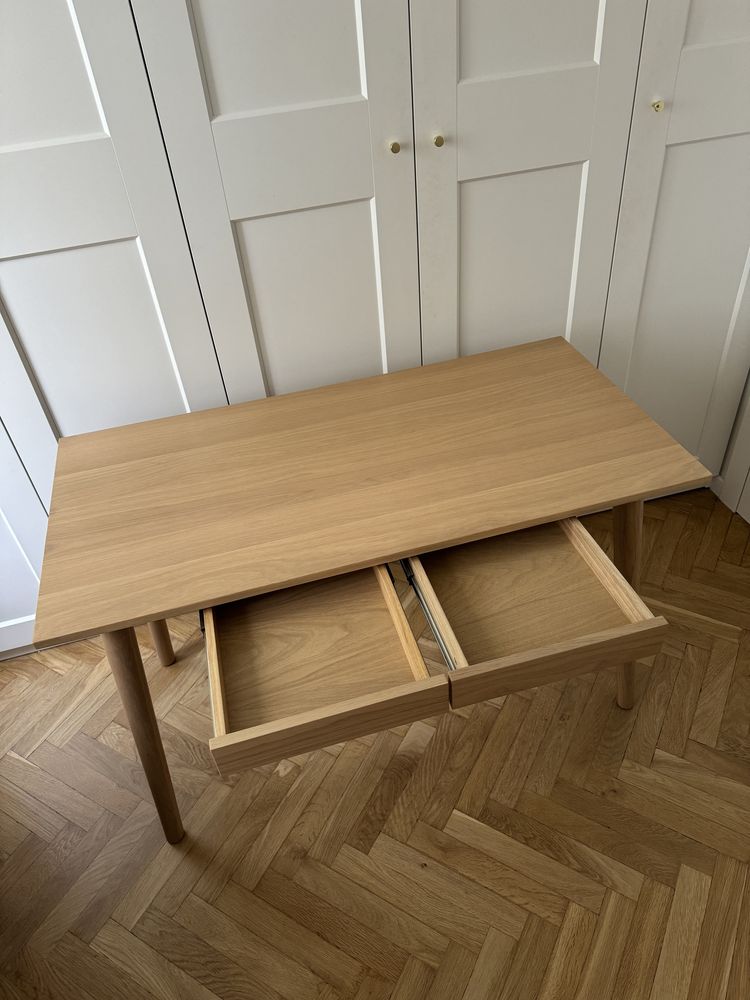 Westwing biurko z drewna dębowego Marte