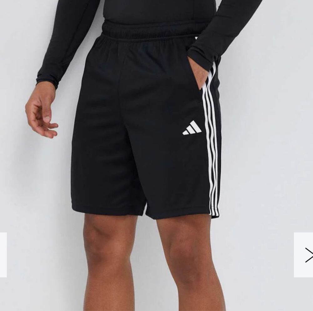 Чоловічі шорти Adidas Essentials оригінал нові чорні з бірками