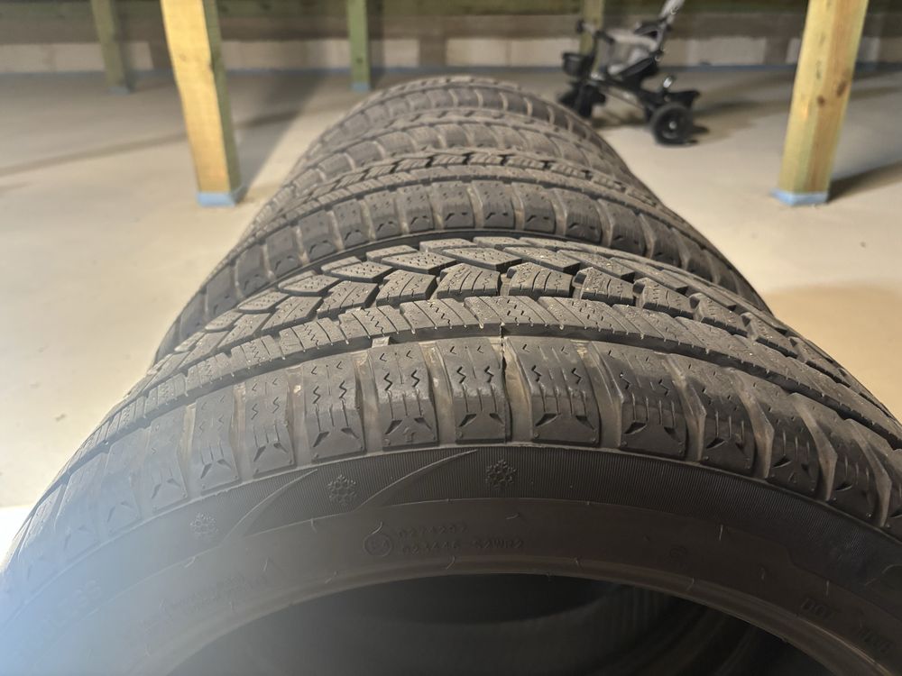 Opony zimowe sunfull sf-982 235/45 r18