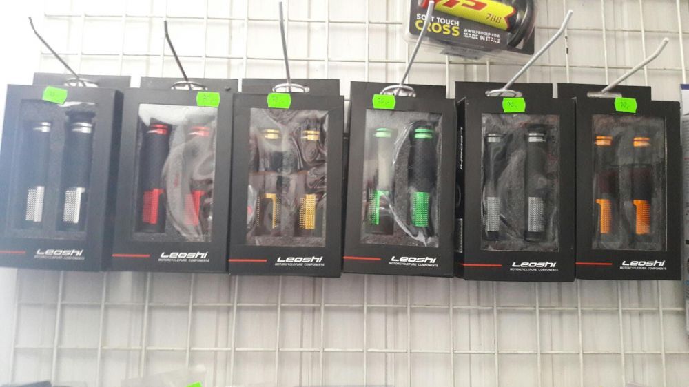 Manetki motocyklowe gipy mt07 fz6 z800 z750 mt09 fz1 z1000 fz8 Rizoma