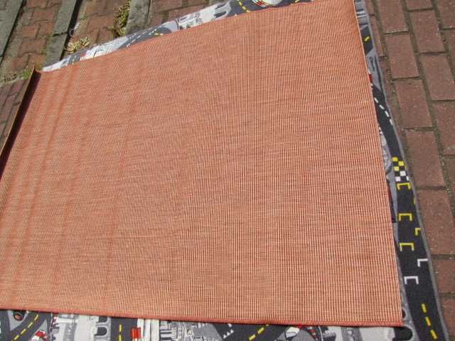 Dywan nowoczesny zewnętrzny / do wewnątrz  120x170 cm pomarańczowy