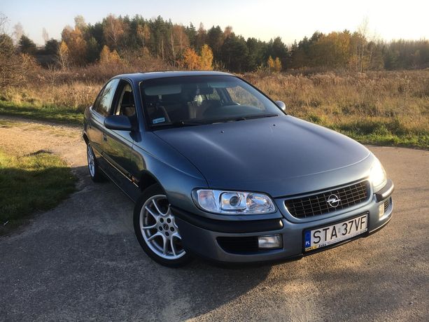 Opel Omega B sedan  2.0. 16v 136 km , 97r.