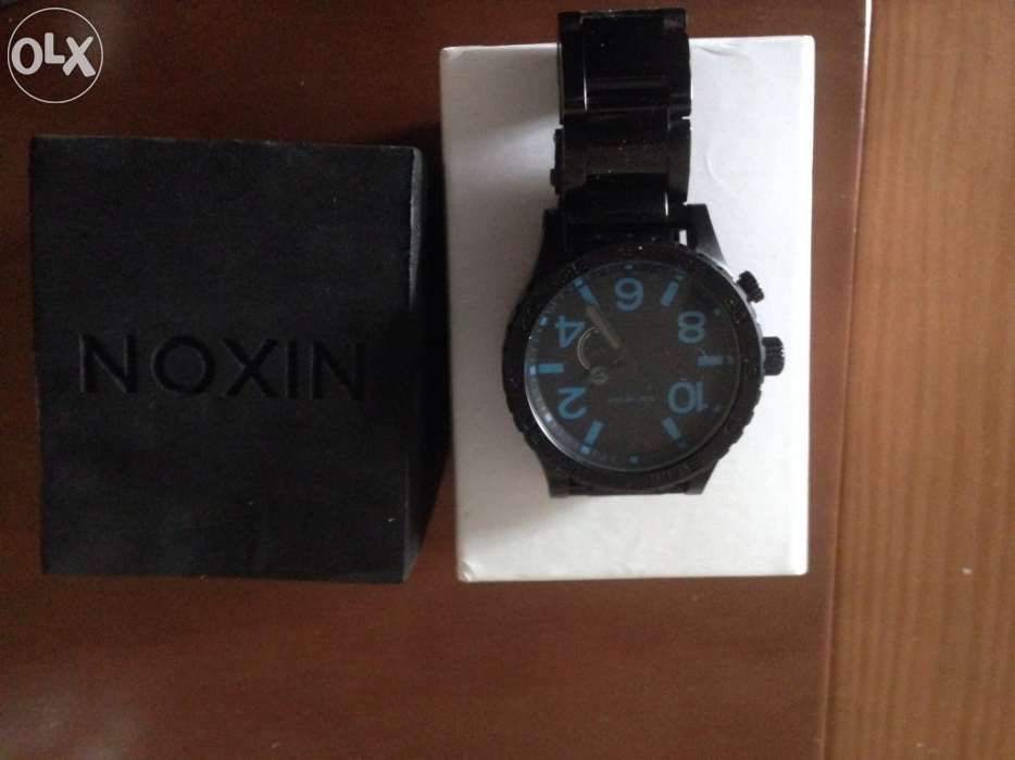 Relógio nixon 52-30 black blue