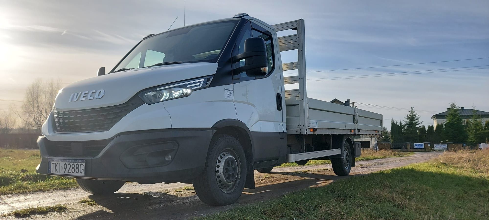 Iveco Daily 35S18 skrzynia 5,10mx2,3m Stan Bdb HAK Tachograf Kat. b