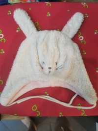 Czapka króliczek dla dziewczynki 43-45 cm.