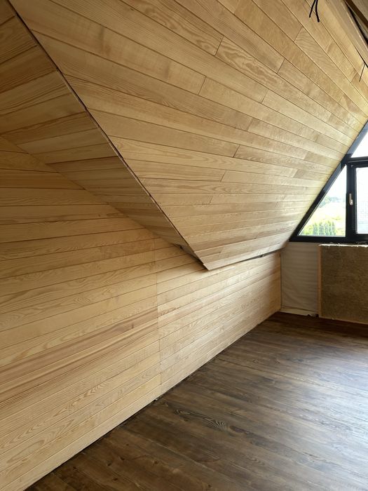 Деревʼяна вагонка сосна вільха доставка лежак підлога рейка брус