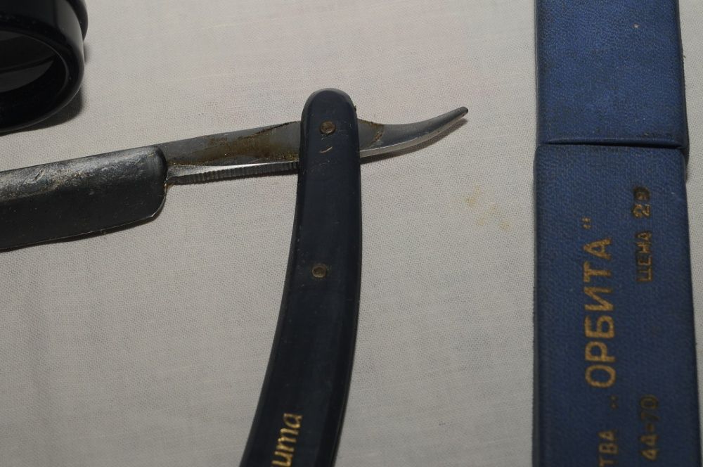 Набор шерифа: значок Sheriff, бинокль Germany , часы Casio, бритвы.