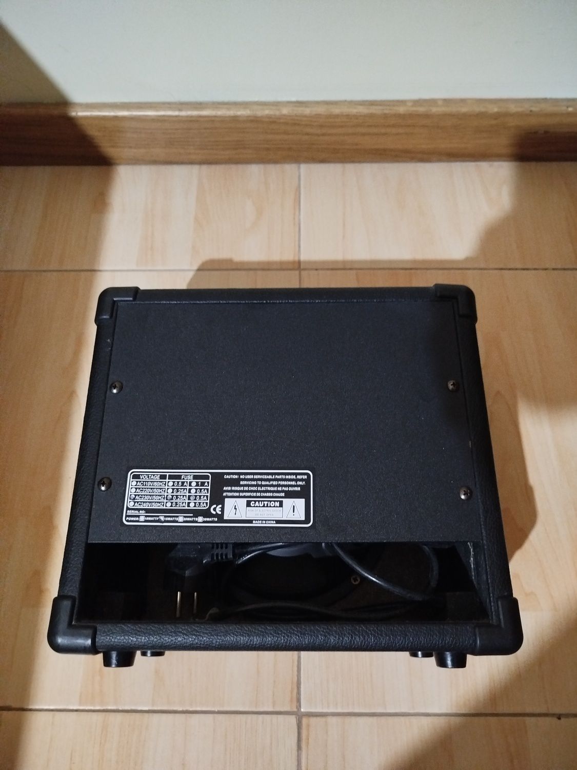 Amplificador Guitarra Elétrica 15W