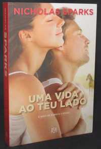 Livro Uma Vida ao Teu Lado Nicholas Sparks