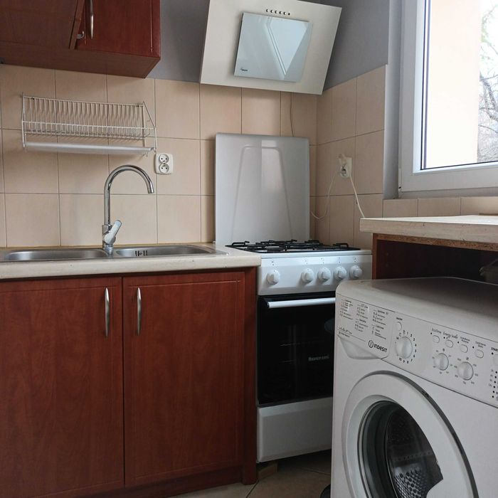 *Kawalerka na wynajem *Antoniukowska 1850 zł ze wszystkimi opłatami