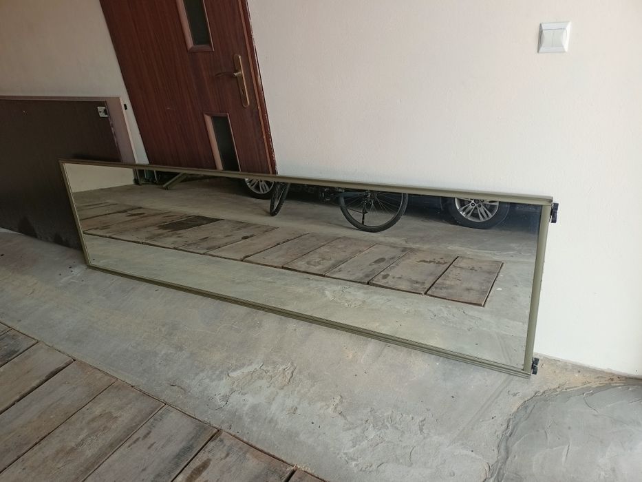 Lustra -fronty szafy